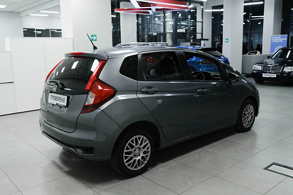 Honda Fit, 2019 года, пробег 122154 км