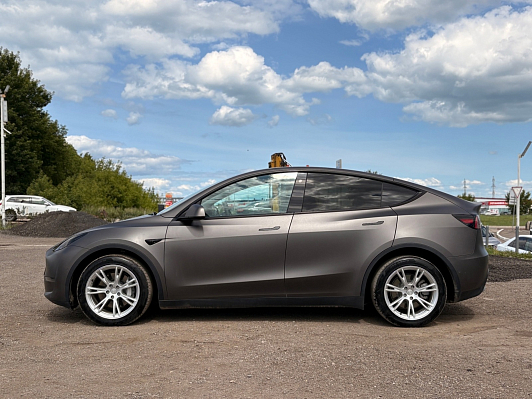 Tesla Model Y, 2021 года, пробег 44150 км