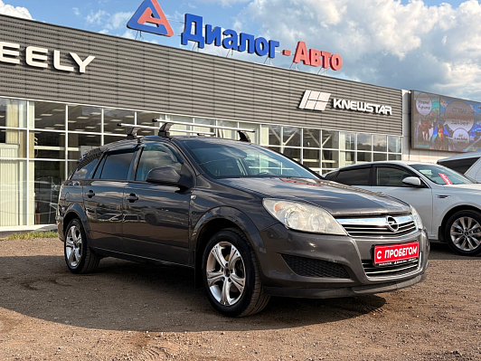 Opel Astra, 2011 года, пробег 254000 км