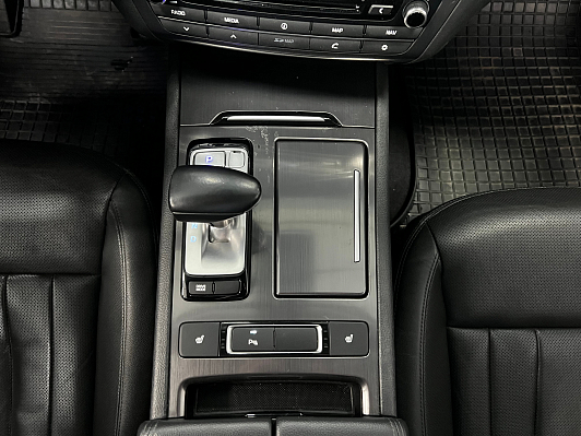 Genesis G80 Business, 2018 года, пробег 137935 км