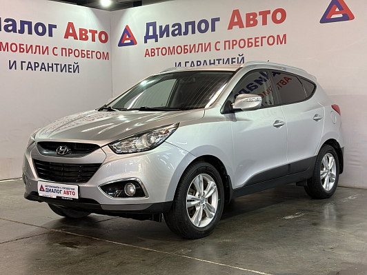Hyundai ix35 Comfort + Navi, 2011 года, пробег 162000 км