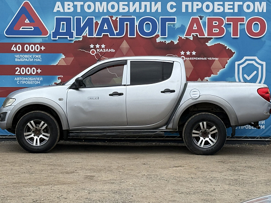 Mitsubishi L200 DC Intense, 2010 года, пробег 249000 км