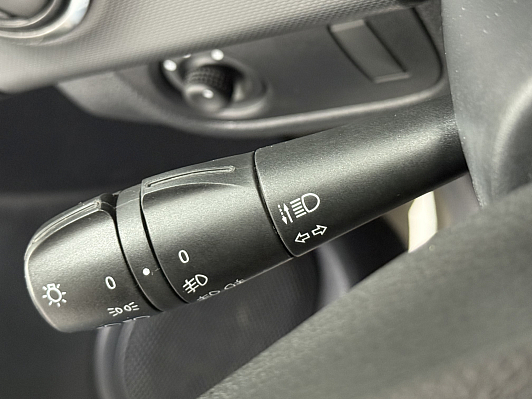 Renault Sandero Confort, 2018 года, пробег 76000 км