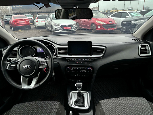 Kia Ceed, 2019 года, пробег 209035 км