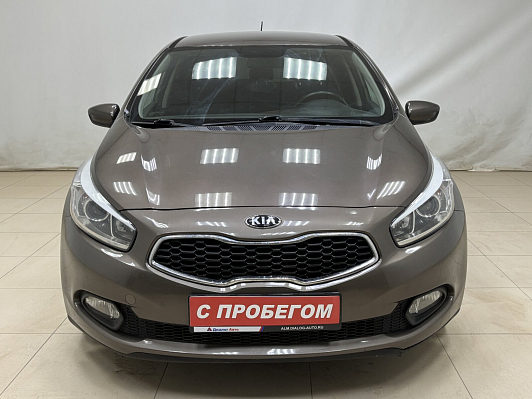 Kia Ceed Comfort, 2013 года, пробег 93000 км