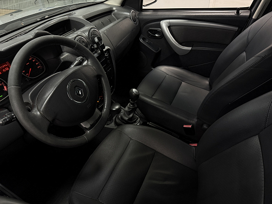 Renault Duster Luxe Privilege, 2013 года, пробег 177281 км