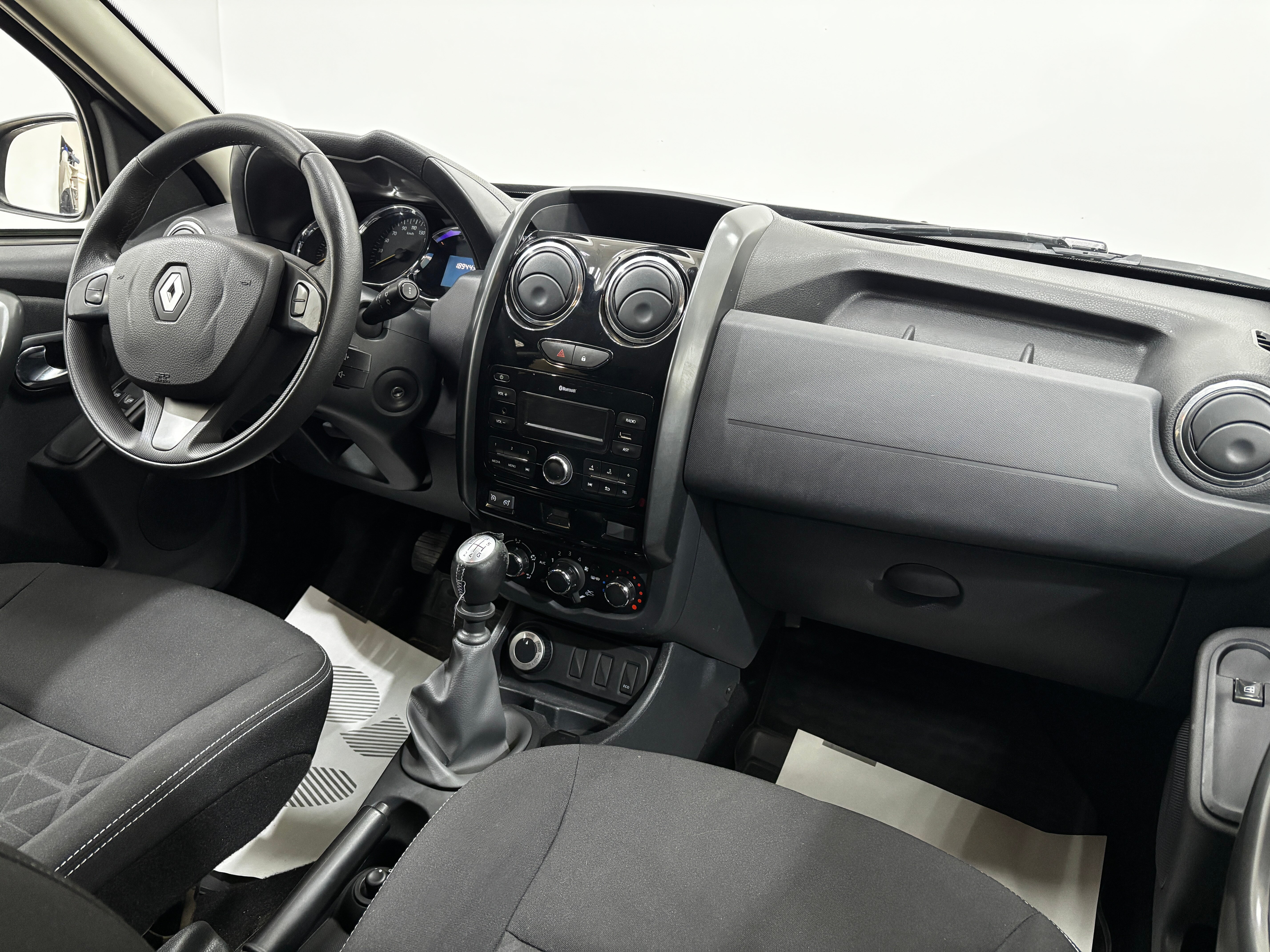 Renault Duster Dakar Edition, 2017 года, пробег 189442 км