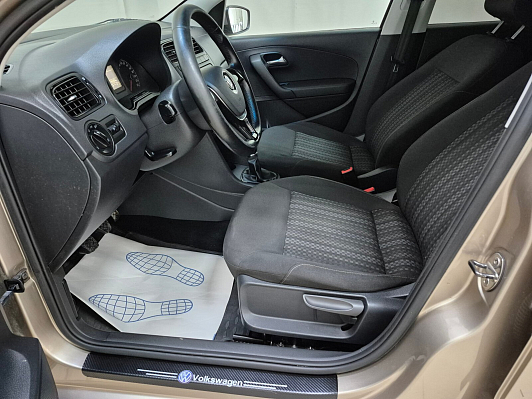 Volkswagen Polo Trendline, 2016 года, пробег 142281 км