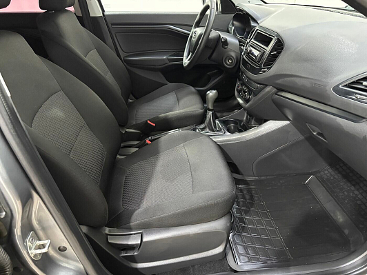 Lada (ВАЗ) Vesta 50 Anniversary, 2019 года, пробег 57573 км