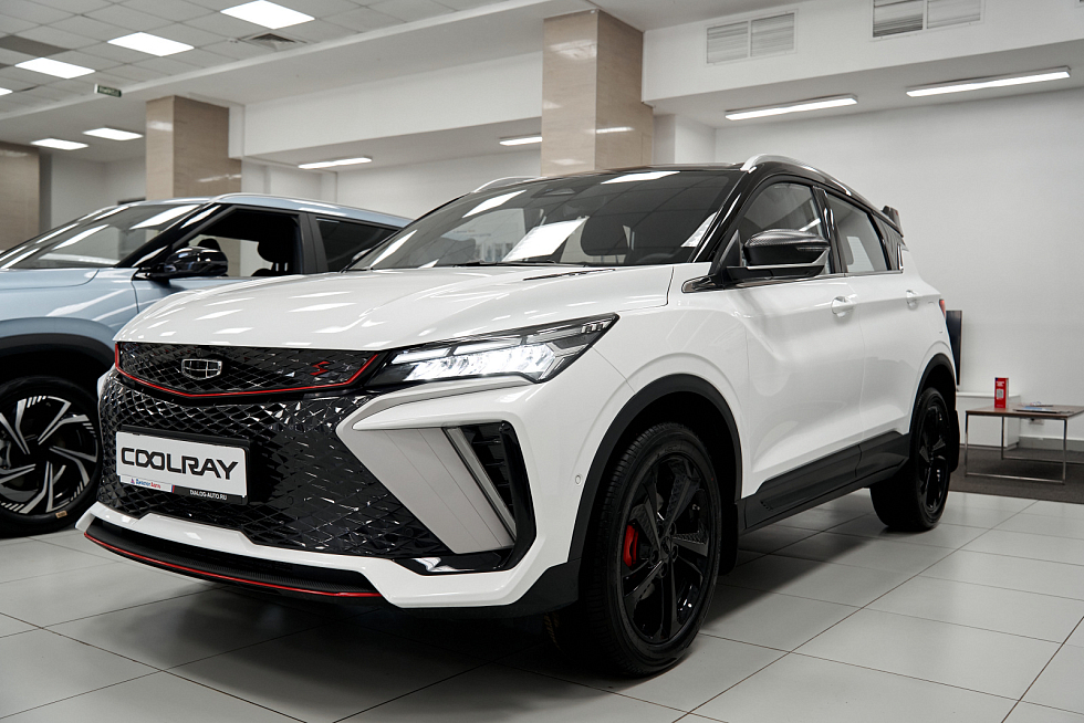 Geely Coolray Flagship, белый