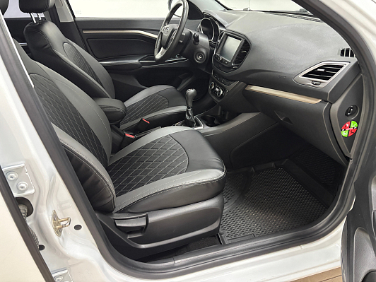 Lada (ВАЗ) Vesta Luxe, 2021 года, пробег 49729 км