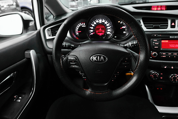 Kia Ceed Comfort, 2013 года, пробег 112000 км