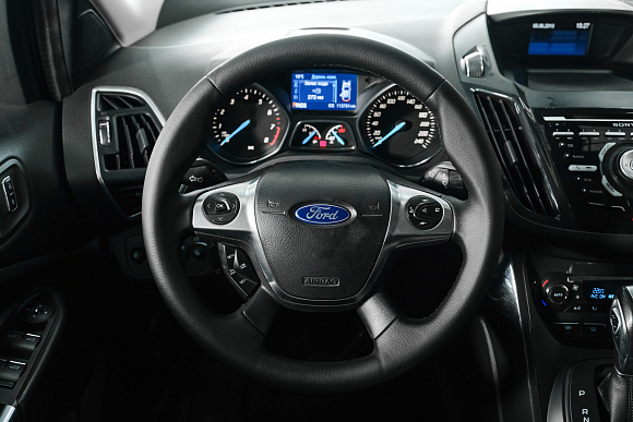 Ford Kuga Titanium, 2013 года, пробег 113700 км