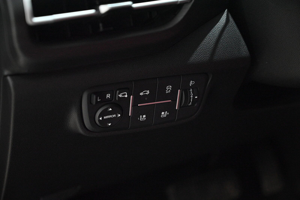 Changan Eado Plus LX, белый