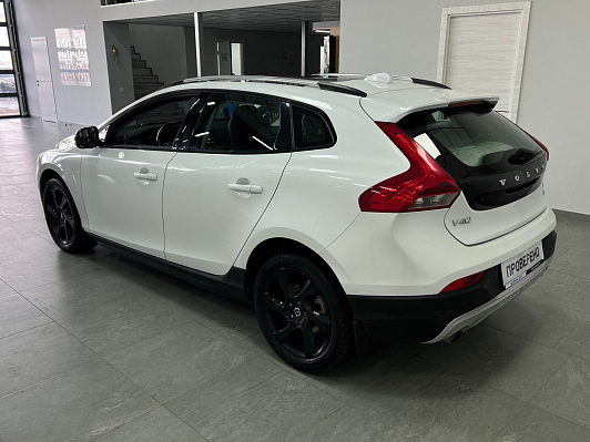 Volvo V40 Cross Country, 2013 года, пробег 156000 км