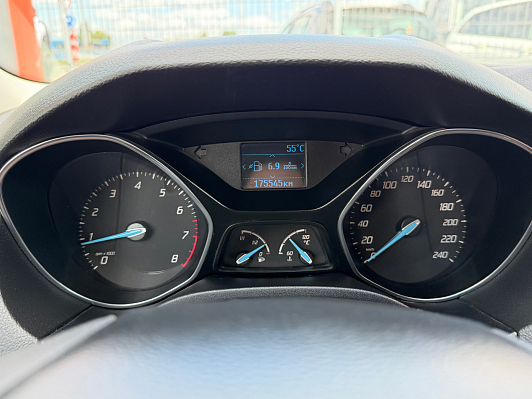 Ford Focus SYNC Edition, 2011 года, пробег 175545 км