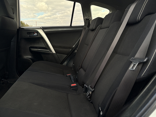 Toyota RAV4, 2016 года, пробег 162100 км