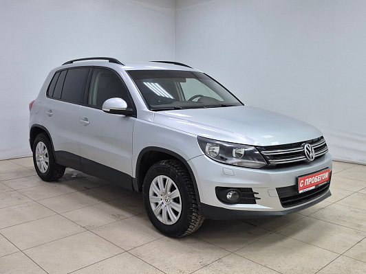 Volkswagen Tiguan Trend&Fun, 2012 года, пробег 162560 км