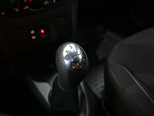 Renault Sandero Confort, 2017 года, пробег 59233 км
