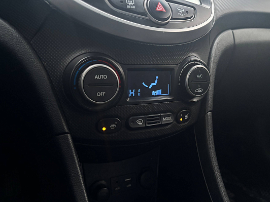 Hyundai Solaris, 2015 года, пробег 155501 км