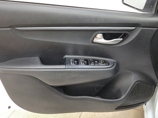 Kia Rio Comfort, 2017 года, пробег 103090 км