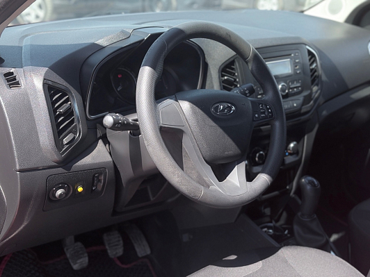 Lada (ВАЗ) XRAY Comfort, 2016 года, пробег 117490 км