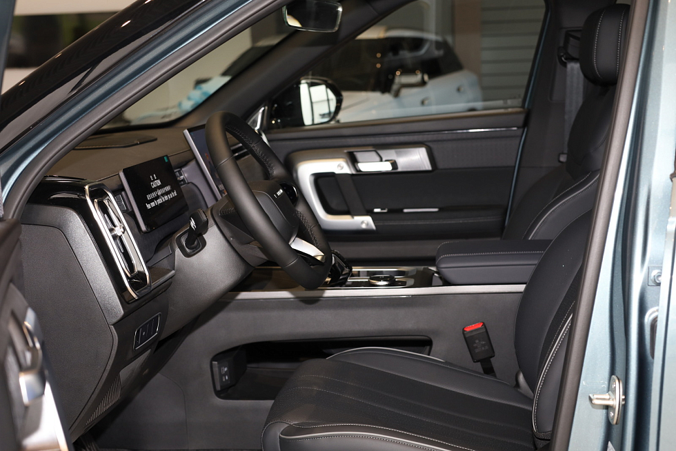 Jaecoo J7 Limited Edition, серый