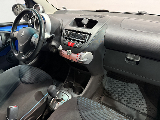 Peugeot 107 Active, 2012 года, пробег 179656 км