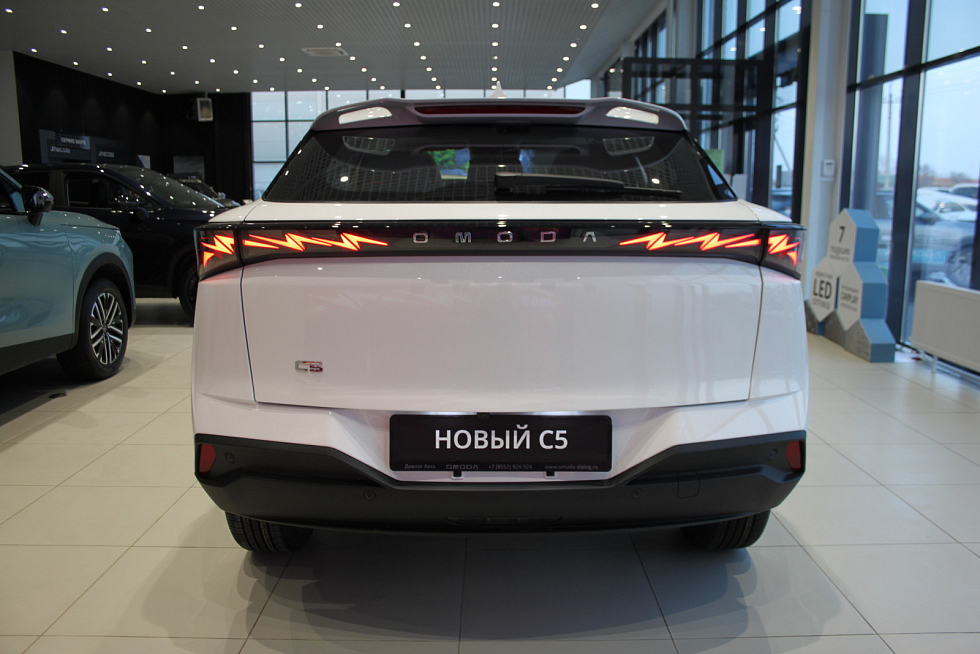Omoda C5 Стиль, белый