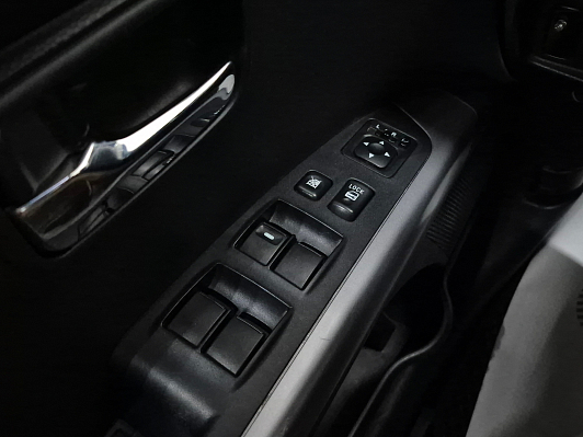 Mitsubishi Outlander Ultimate, 2011 года, пробег 194950 км