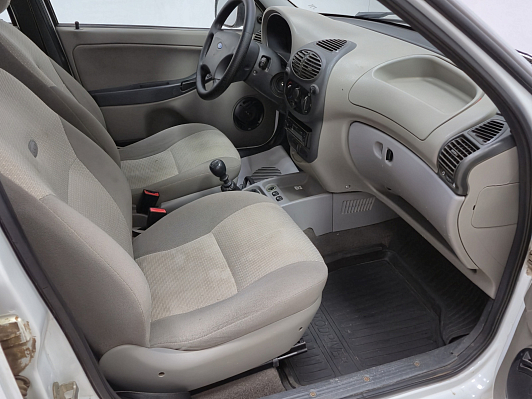 Lada (ВАЗ) Kalina, 2011 года, пробег 139135 км