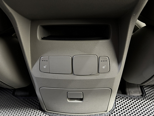 Kia Carnival, 2017 года, пробег 164073 км