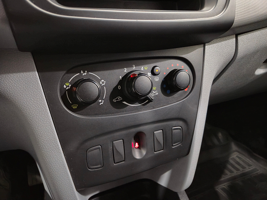 Renault Logan Access, 2014 года, пробег 170411 км