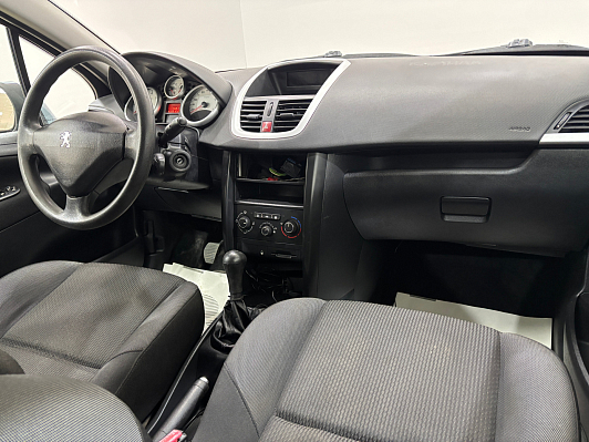 Peugeot 207, 2009 года, пробег 173135 км