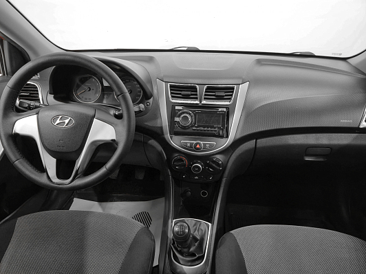 Hyundai Solaris Optima, 2012 года, пробег 168627 км