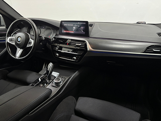 BMW 5 серии 520d xDrive M Sport Pure, 2020 года, пробег 104377 км