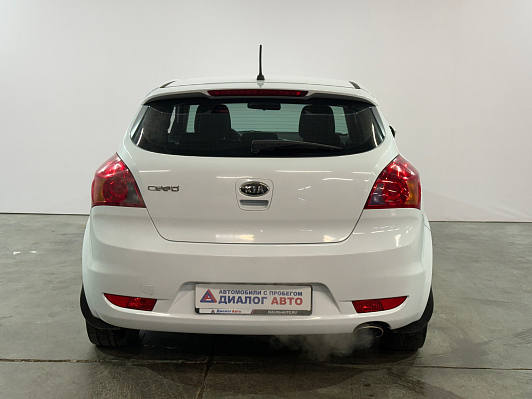 Kia Ceed, 2010 года, пробег 227000 км