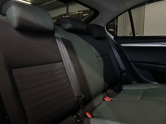 Skoda Octavia Ambition, 2019 года, пробег 123067 км
