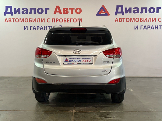 Hyundai ix35 Comfort + Navi, 2011 года, пробег 162000 км