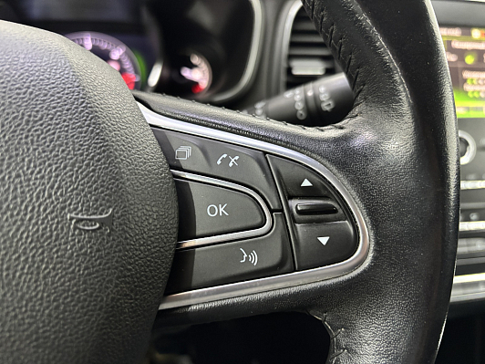 Renault Megane, 2019 года, пробег 121942 км