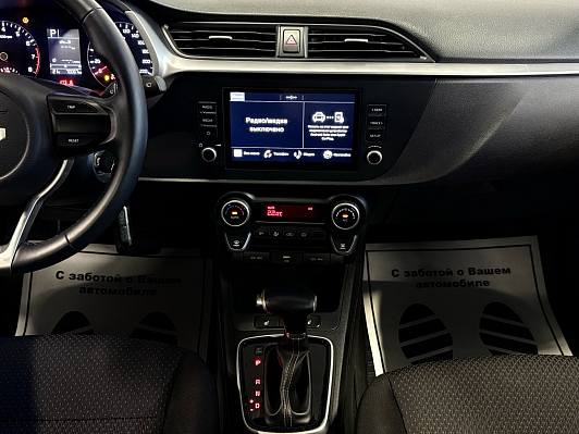 Kia Rio Style, 2021 года, пробег 70065 км