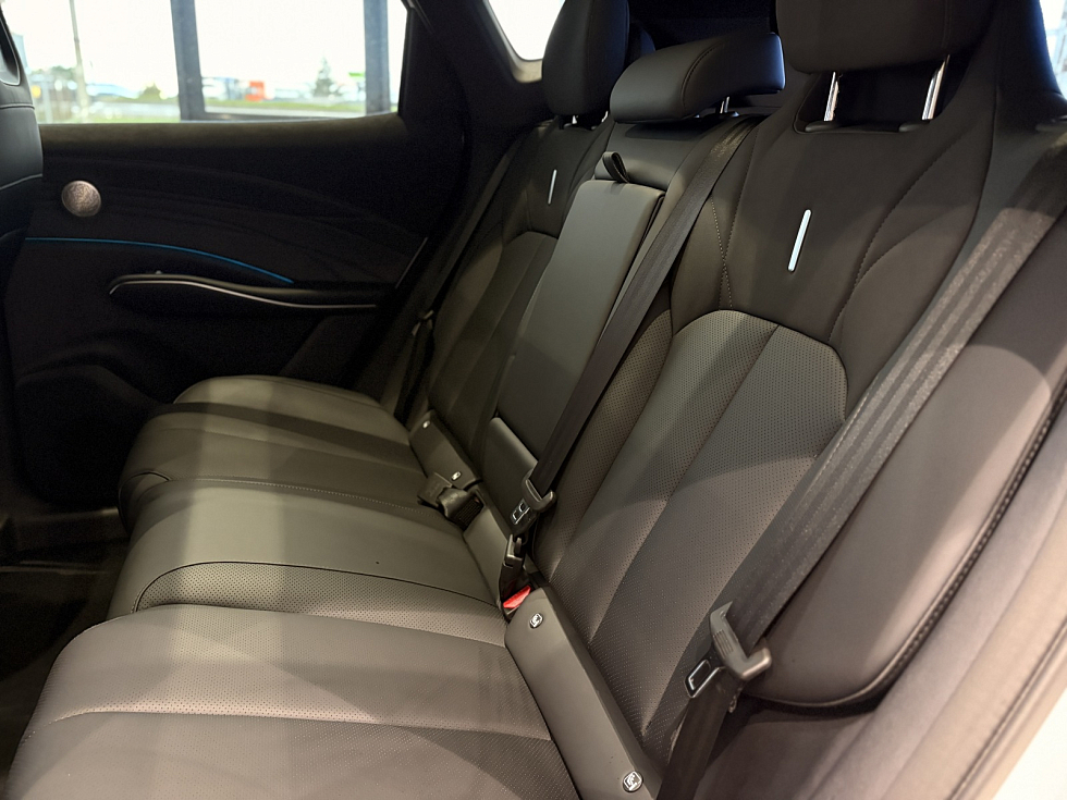 Omoda C7 Lifestyle, белый