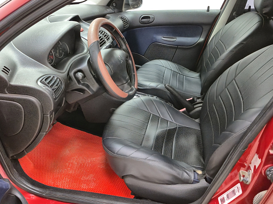Peugeot 206, 2005 года, пробег 172393 км