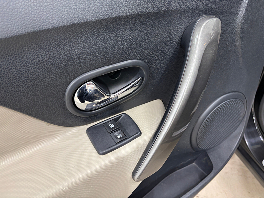 Renault Logan Luxe Privilege, 2015 года, пробег 272365 км