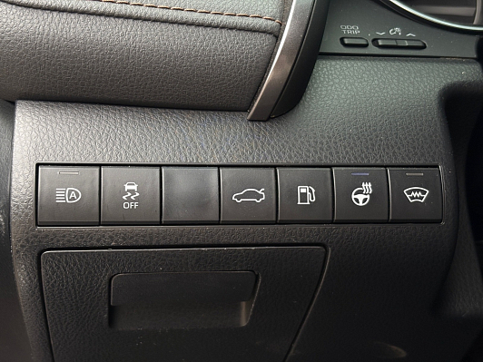 Toyota Camry Executive Safety, 2018 года, пробег 94238 км