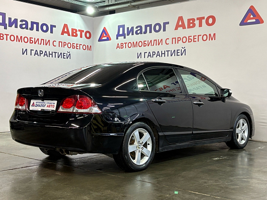 Honda Civic, 2011 года, пробег 305000 км