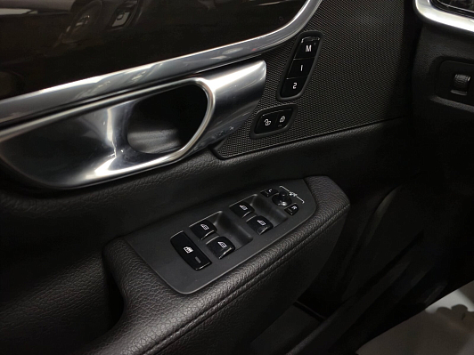 Volvo S90 Inscription, 2018 года, пробег 116905 км