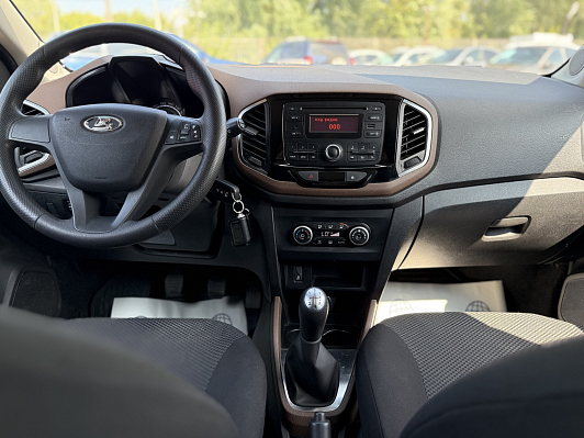 Lada (ВАЗ) XRAY Luxe, 2017 года, пробег 65500 км