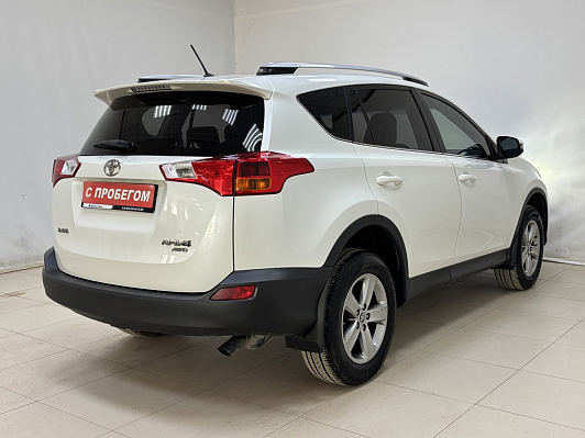 Toyota RAV4 Стандарт, 2015 года, пробег 158000 км
