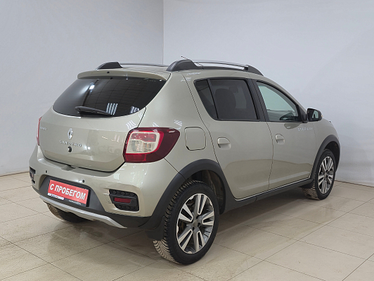 Renault Sandero, 2016 года, пробег 203270 км